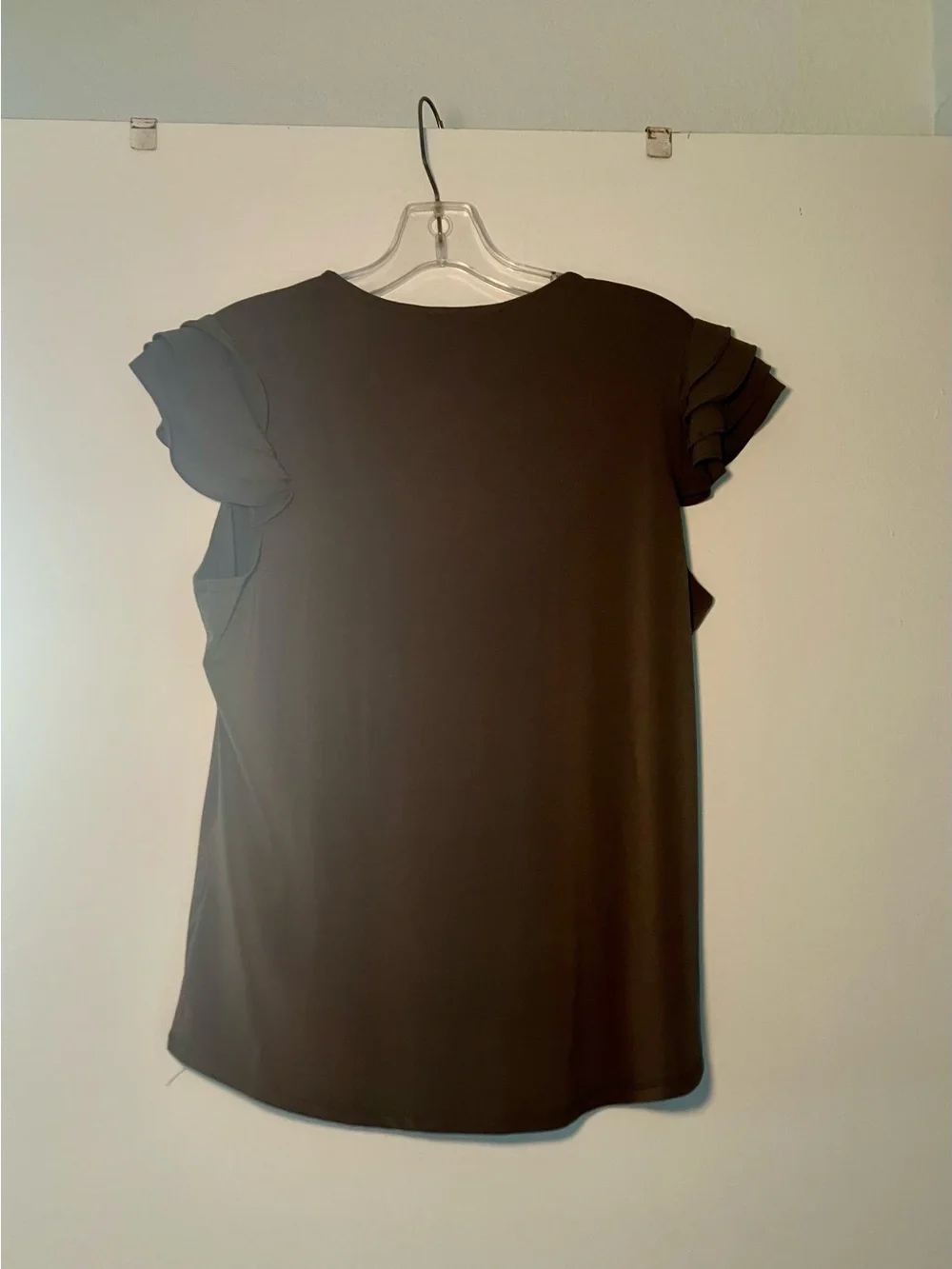 Women's V-Neck Flutter Sleeve Top - Brown